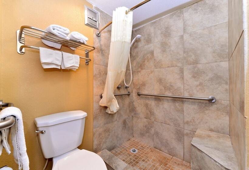 فندق Americas Best Value Inn Schulenburg