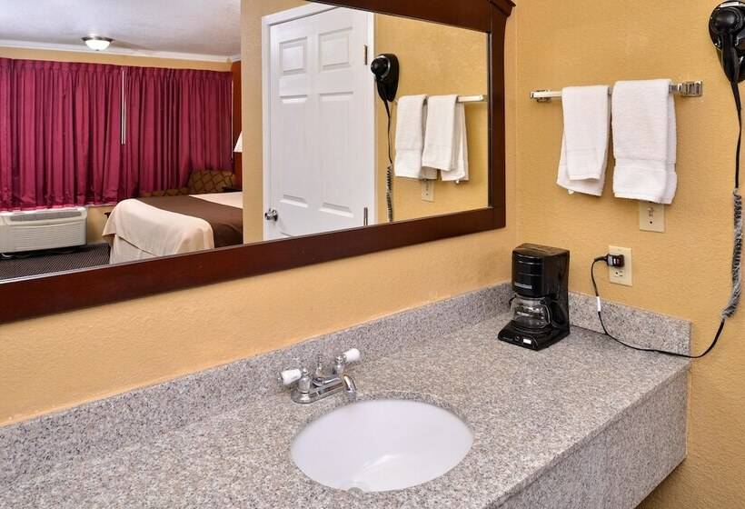 فندق Americas Best Value Inn Schulenburg
