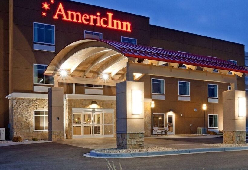 فندق Americinn By Wyndham Waupun
