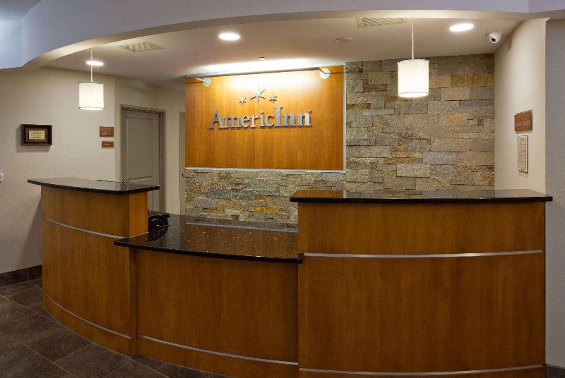 فندق Americinn By Wyndham Waupun