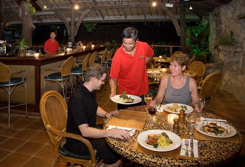 호텔 Atlantis Dive Resort Puerto Galera