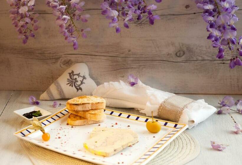 فندق Au Feu De Bois