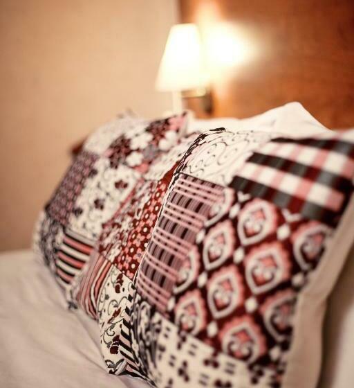 فندق Au Feu De Bois