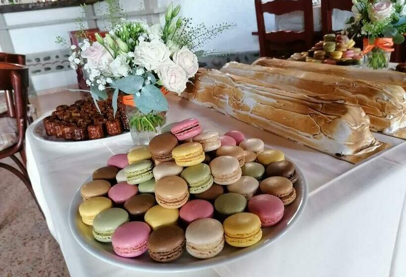 فندق Au Feu De Bois