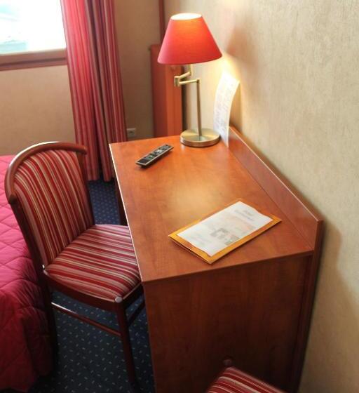 فندق Au Feu De Bois