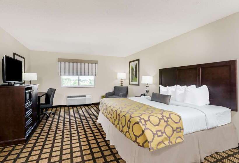 ホテル Baymont By Wyndham Erie