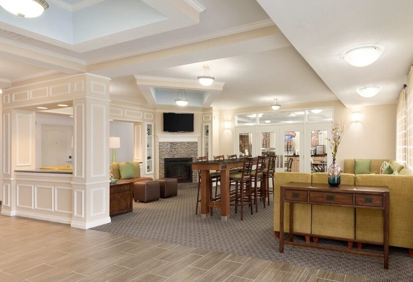 ホテル Baymont Inn & Suites By Wyndham Odessa