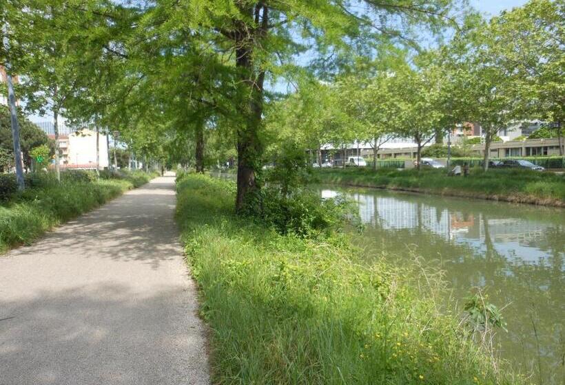B&b Hotel Toulouse Centre Canal Du Midi