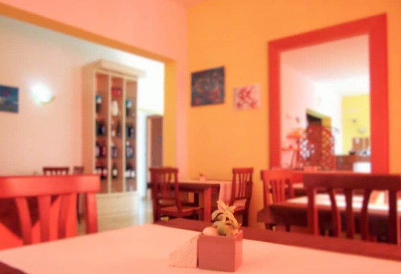 בית מלון כפרי Bella Vista S Archittu