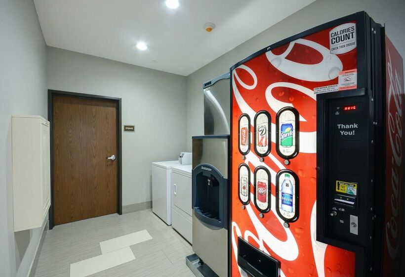 فندق Best Western Casino Inn