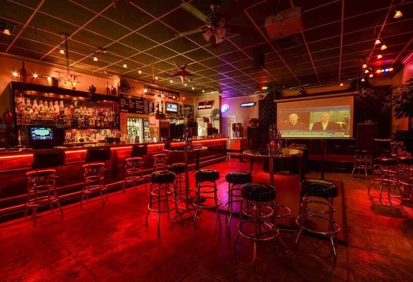 فندق Best Western Casino Inn