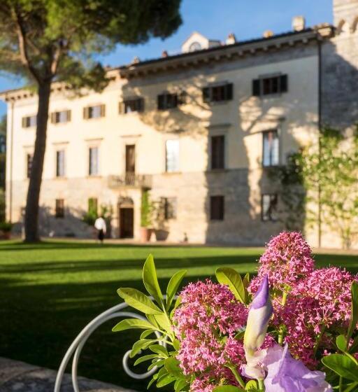 酒店 Borgo Pignano Tuscany