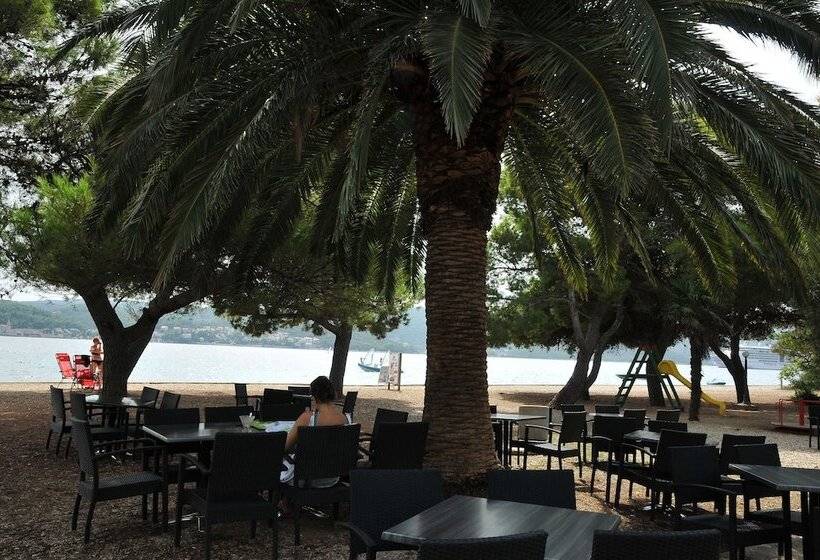 酒店 Mobile Homes Camp Perna   Adriatic Kampovi