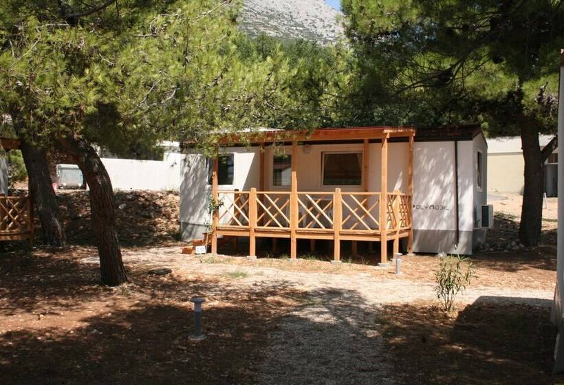 Отель Mobile Homes Camp Perna Adriatic Kampovi