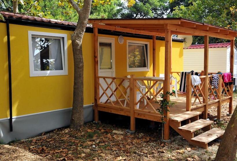 酒店 Mobile Homes Camp Perna   Adriatic Kampovi