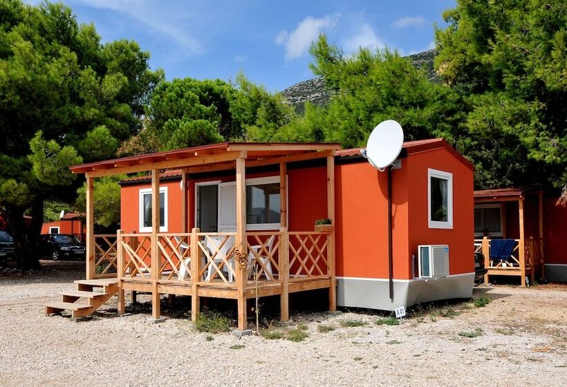호텔 Mobile Homes Camp Perna   Adriatic Kampovi