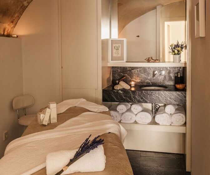 ホテル Faustino Gran Relais & Chateaux