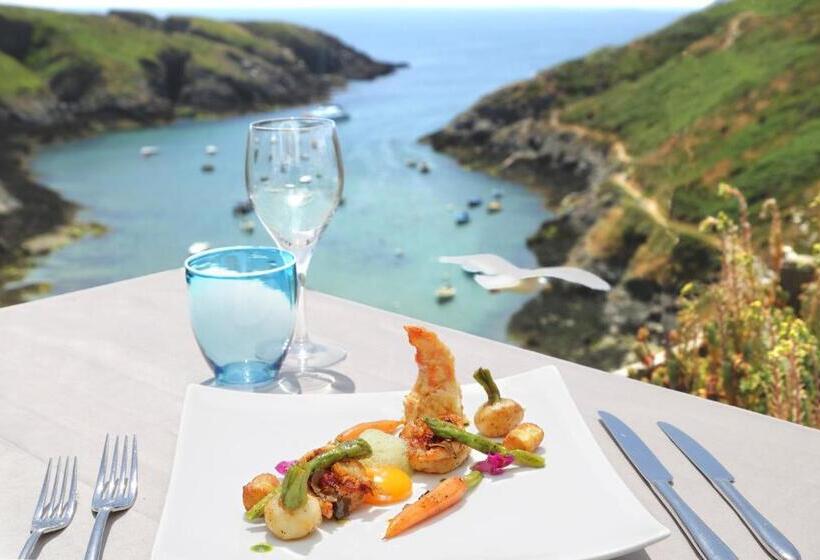 فندق Castel Clara Thalasso & Spa