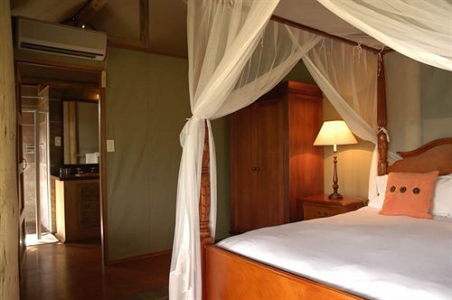 호텔 Chapungu Luxury Tented Camp