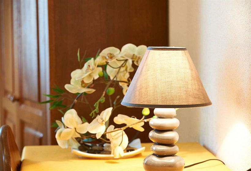 Отель Hôtel Chez Felix