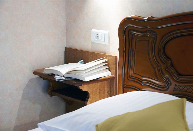 Отель Hôtel Chez Felix