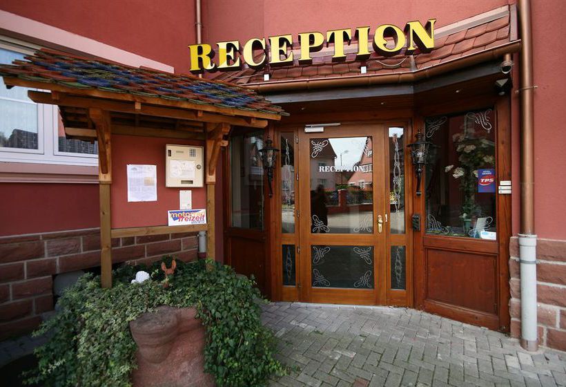 Отель Hôtel Chez Felix