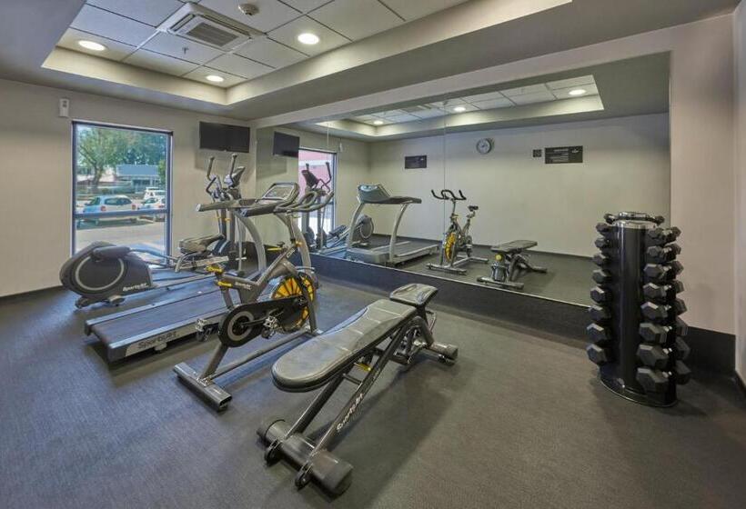 Отель City Express By Marriott Ciudad De México Plaza Central