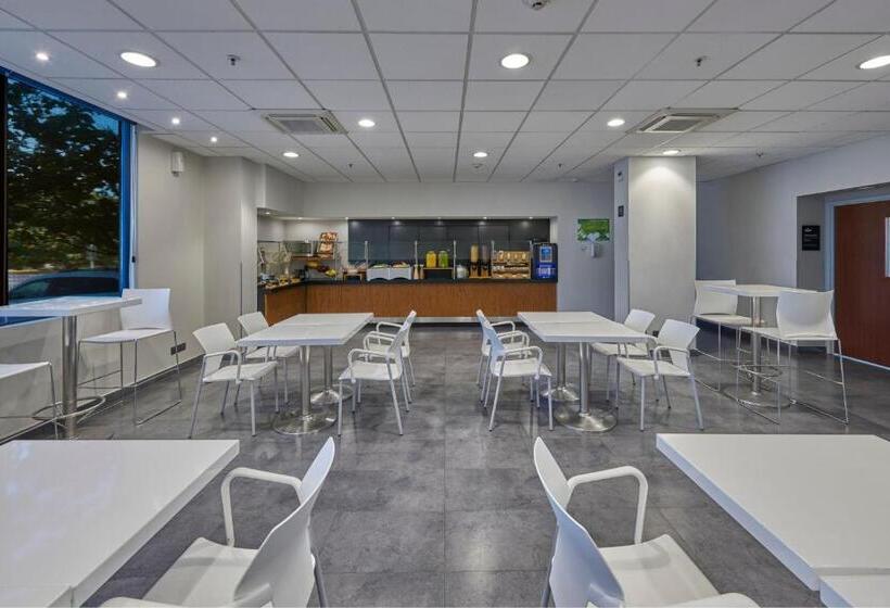 Отель City Express By Marriott Ciudad De México Plaza Central