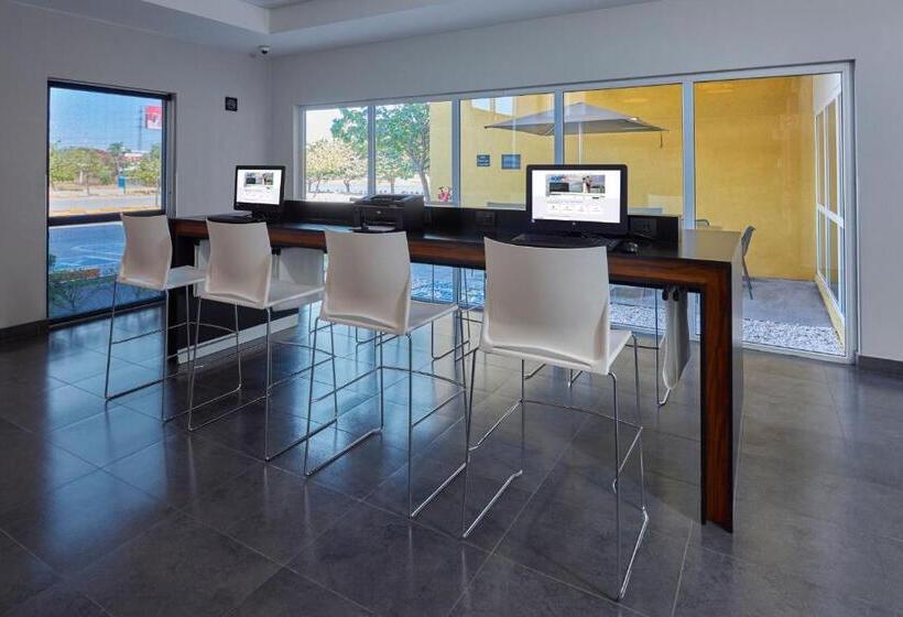 ホテル City Express By Marriott Ciudad De México Plaza Central