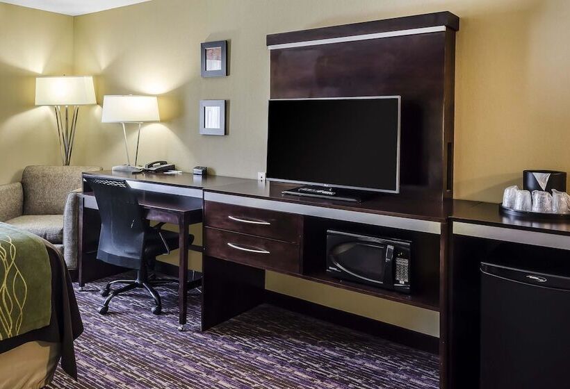 فندق Comfort Inn & Suites Dothan East