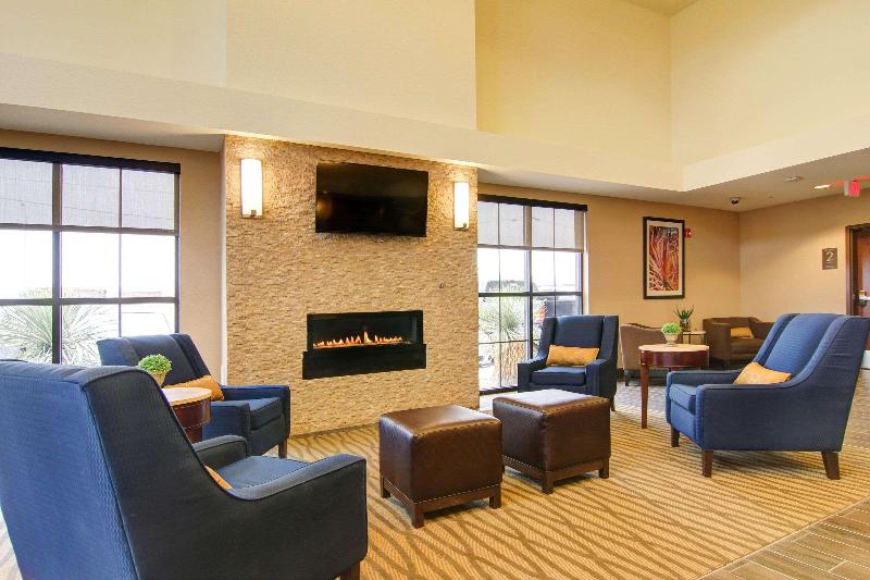 فندق Comfort Suites Carlsbad