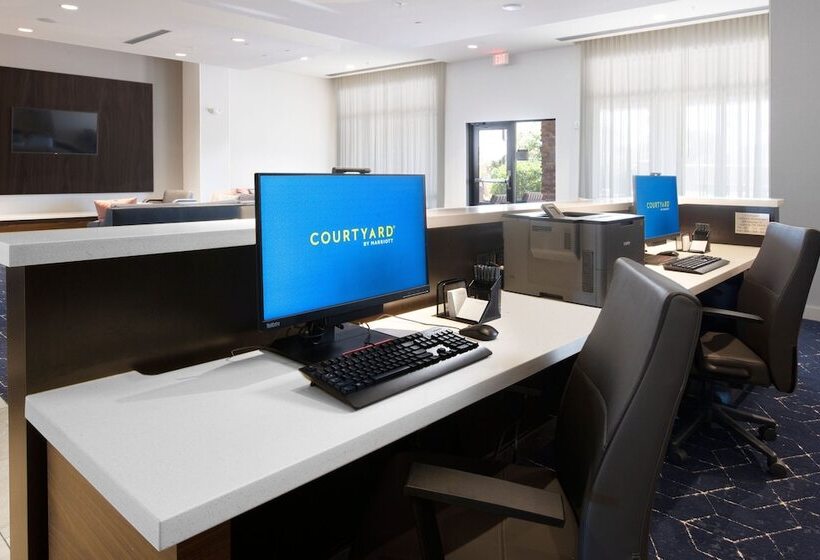 فندق Courtyard By Marriott Lubbock Downtown/university Area