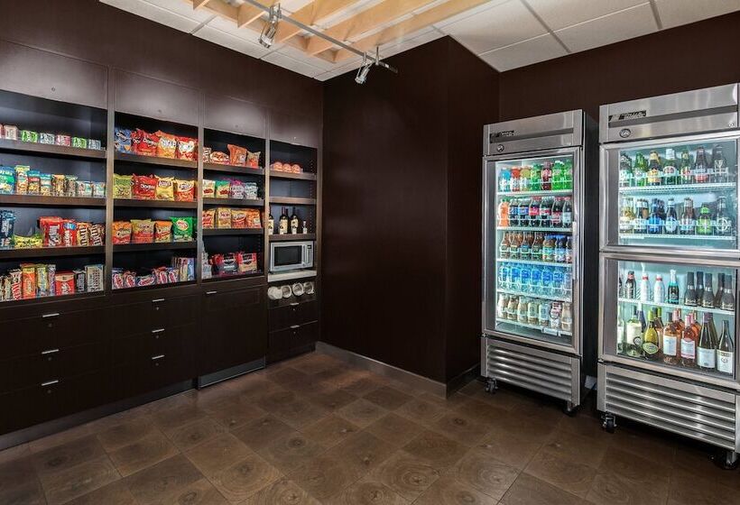 فندق Courtyard By Marriott Lubbock Downtown/university Area