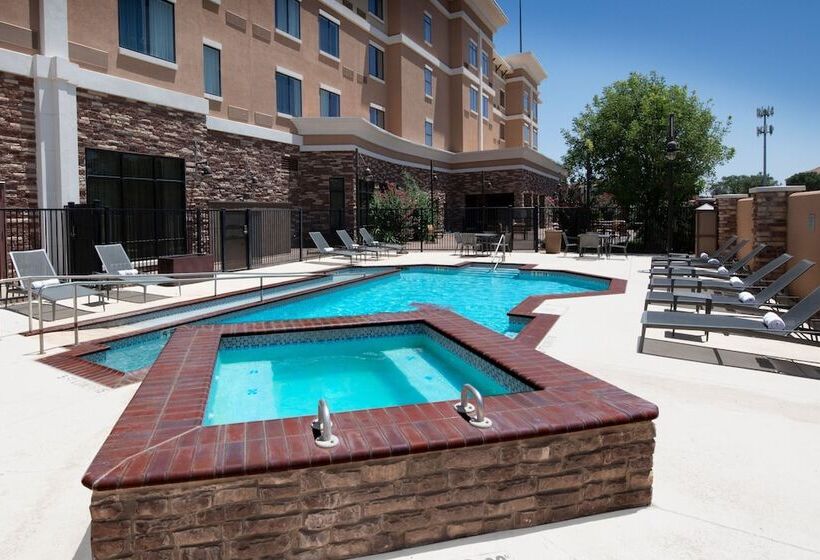 فندق Courtyard By Marriott Lubbock Downtown/university Area