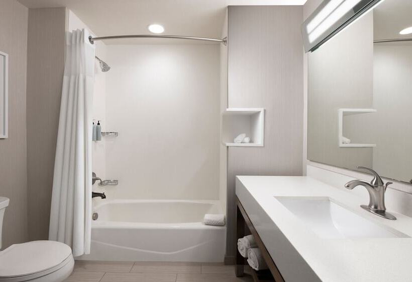 فندق Courtyard By Marriott Lubbock Downtown/university Area