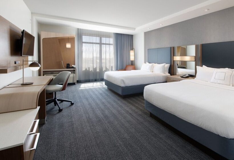 فندق Courtyard By Marriott Lubbock Downtown/university Area