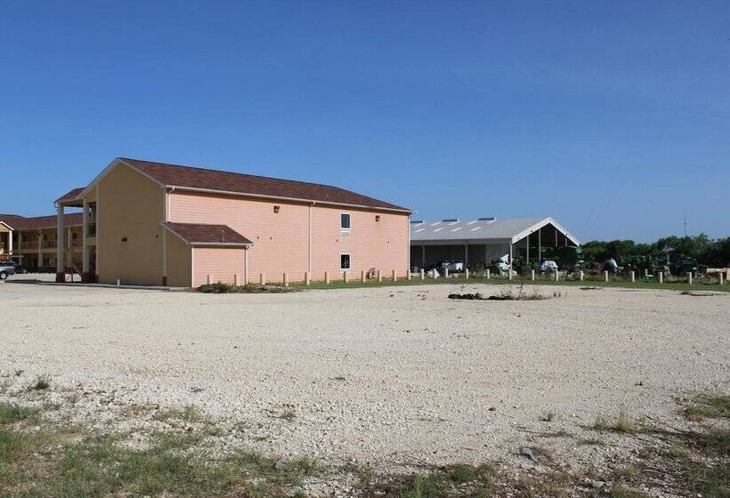 酒店 Horizon Inn & Suites   Pearsall