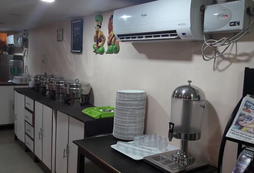 Отель De Sai Palace