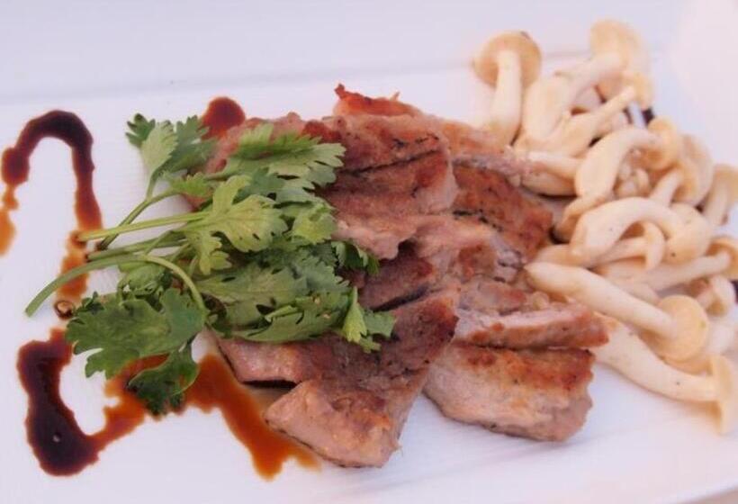 Отель Dhavara Boutique