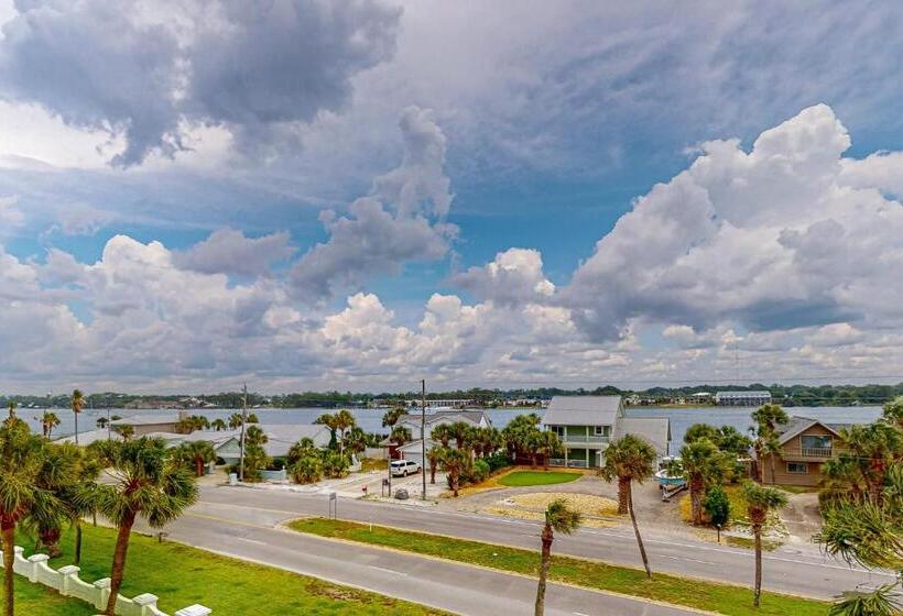 فندق El Matador 546