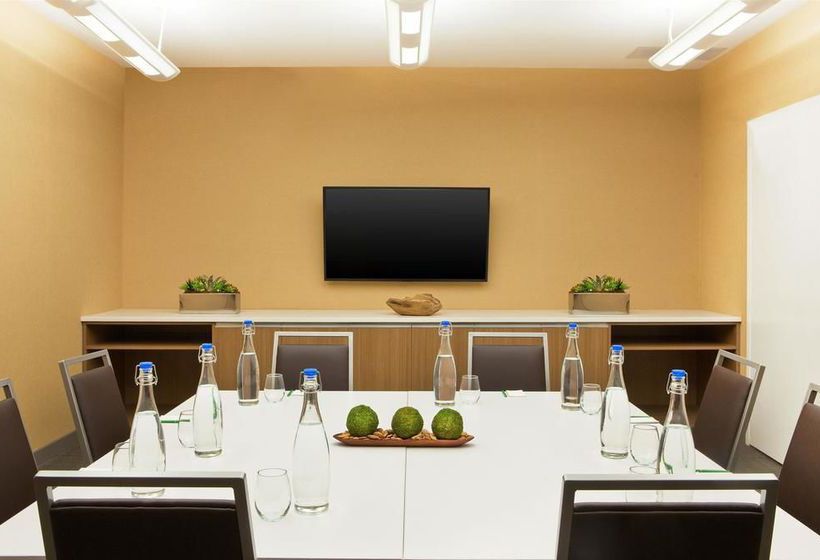 هتل Element Hanover Lebanon