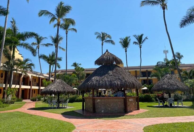 ホテル Estancia San Carlos Guayabitos