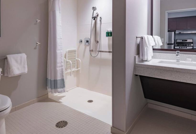 فندق Fairfield Inn & Suites By Marriott Leavenworth