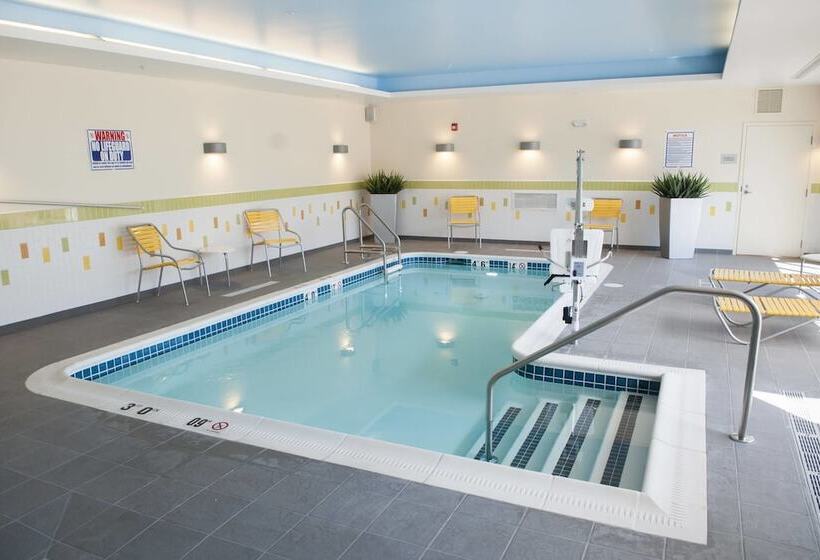 ホテル Fairfield Inn & Suites By Marriott Springfield Northampton/amherst