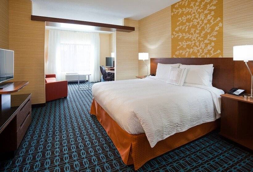 בית מלון כפרי Fairfield Inn & Suites By Marriott St. Paul Northeast
