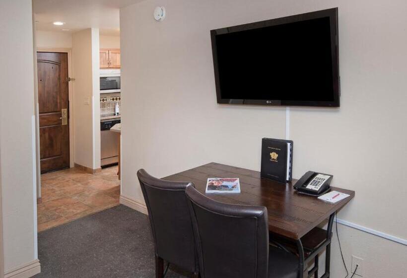 ホテル Falcon Point