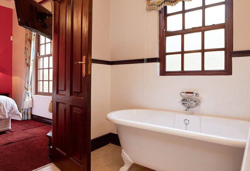 בית מלון כפרי First Group Bushman S Nek