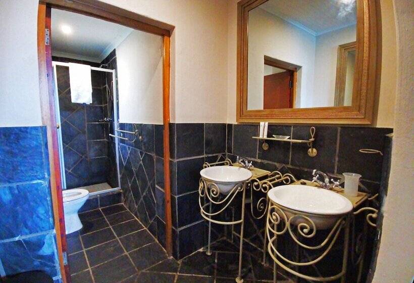 בית מלון כפרי First Group Bushman S Nek