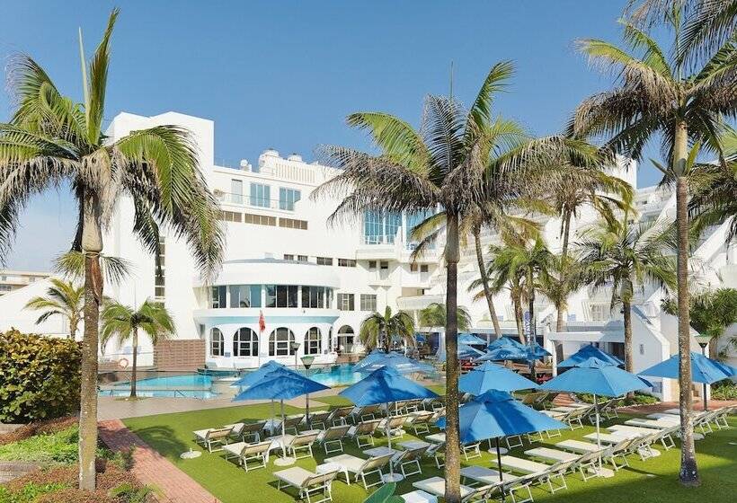 فندق First Group La Montagne