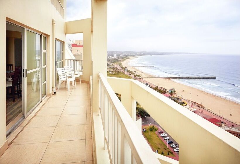 ホテル First Group The Palace Allsuite